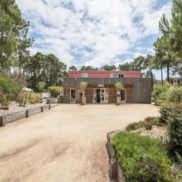 Residence Les Grands Pins Отели в г. Каркан