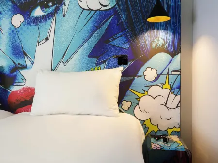 宜必思尚品波爾多南部維勒納沃多農飯店