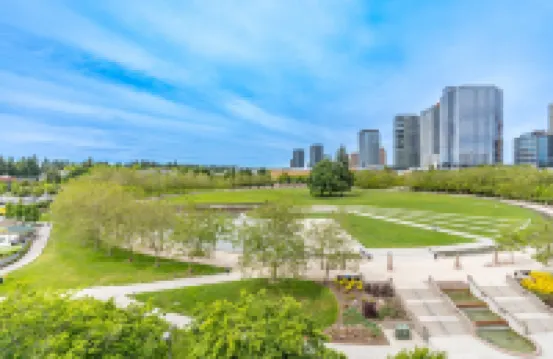 1BR | Rooftop, Gym, Views | Bellevue | Sophari B