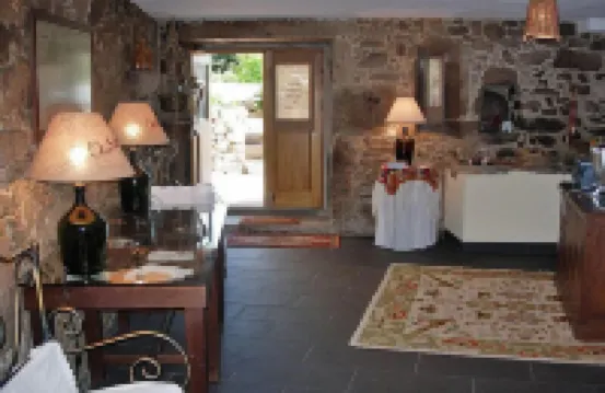 Outros Tempos - Turismo de Aldeia