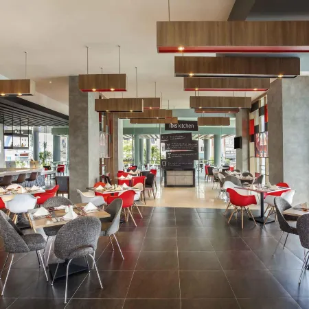 Ibis Manado City Center Boulevard