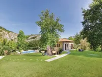 Apartment in Marche near Urbino and Pool