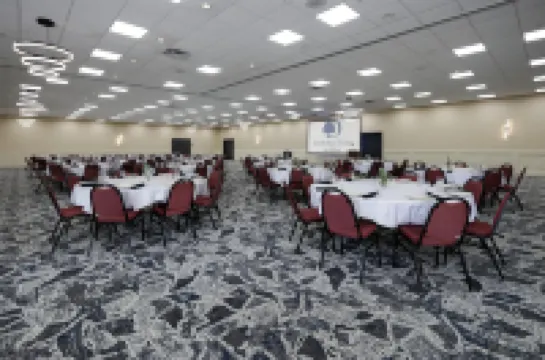 DoubleTree by Hilton Manhattan