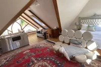 1 Bed Suite - Sleeps 2 Patio Parking & Wifi Hotels in St Brelade