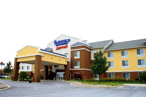 Fairfield Inn & Suites Fairmont