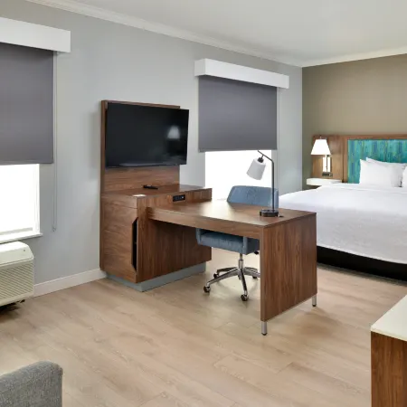 Hampton Inn & Suites Greenville