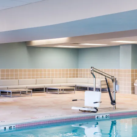 Holiday Inn & Suites WARREN by IHG