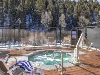 WorldMark Red River Hotels in Red River
