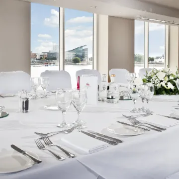voco ST. DAVID'S CARDIFF by IHG