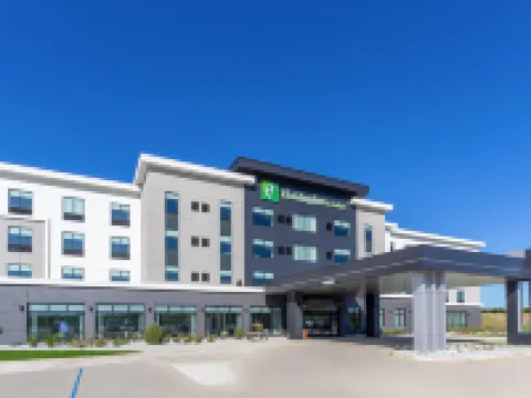 Holiday Inn & Suites CEDAR FALLS-WATERLOO EVENT CTR by IHG Hotels in Cedar Falls