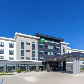 Holiday Inn & Suites CEDAR FALLS-WATERLOO EVENT CTR by IHG