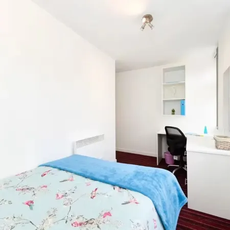 Private Ensuite at Newarke St