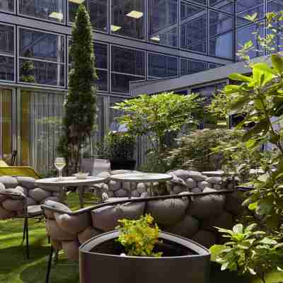 Hotel Mercure Paris La Défense Grande Arche Hotel Exterior