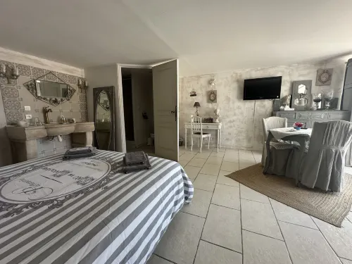 Le Moulin de Sonnailles Hotel a Cabries