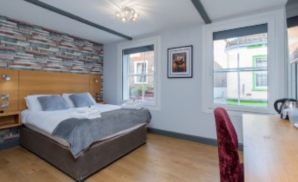 Twenty Hotel and Bar