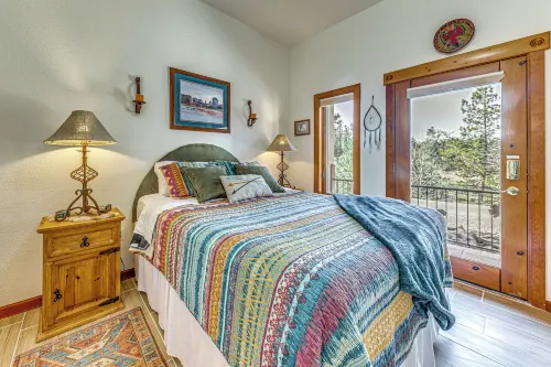 Comfy 'Aspen Ridge' Home ~ 3 Mi to Ski Lifts -  Privatzimmer