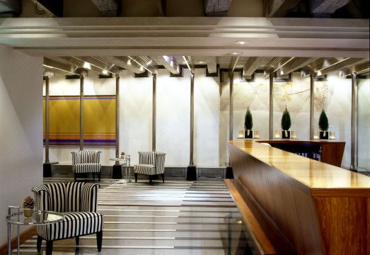 비더 호텔 객실 내부 인테리어