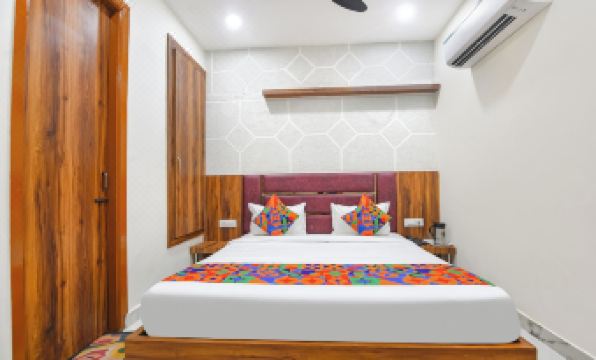 FabHotel Royal Metro