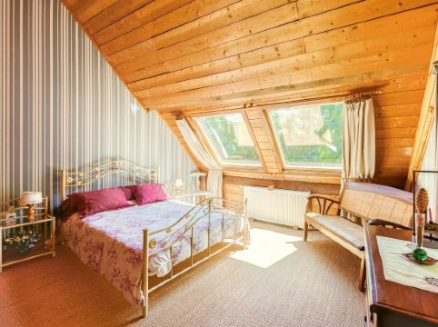 Quaint Holiday Home in Ferce Near Lake Beach