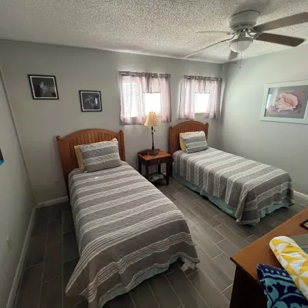 Surfside Suites