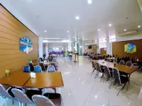 Century Grand Hotel Hotels in Bueng Kan