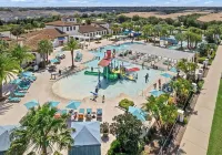 Upstay- Family Villa for 12 w Pool Games & BBQ