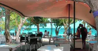DoubleTree by Hilton Noumea Ilot Maitre Resort - breakfast