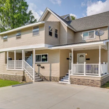 Little Piece of Heaven Rental Near Dtwn Corning!