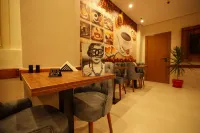 Sama Hotel Sherif Bash