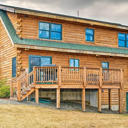 Deck, Grill & Views! Carroll Log Cabin Near Hiking