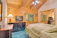 'Cold Mountain Reflections' Cabin w/ Game Room!