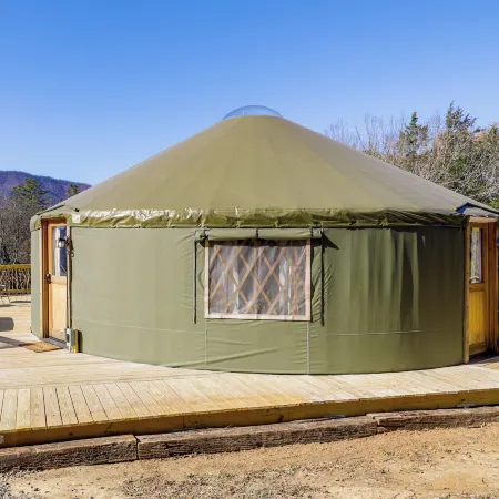Glamping W/mountain Views! Newport Yurt Retreat!
