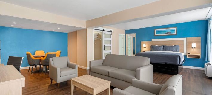 Quality Inn & Suites Conference Center Hotels in Pasco County