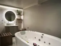 York Medellin, Curio Collection by Hilton - Romantic