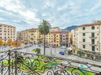 艾菲塔卡梅爾露娜馬爾酒店 拉斯佩齊亞酒店