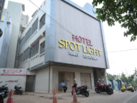 Hotel Spot Light Hotels in Ganjam