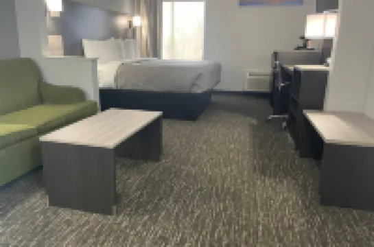 Quality Suites Abilene Mall Area