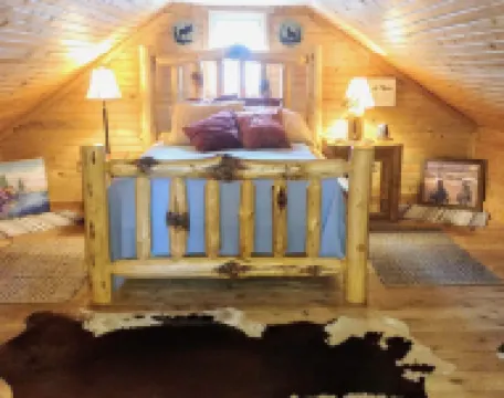 Iconic Log Cabin At The Yellowstone River Ranch