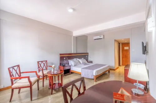 Gold Crest Hotel Hotels in Curepipe