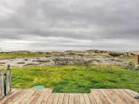 Sanderling Sea Cottages, Unit 2 Walk to Coast! Hotels in Waldport