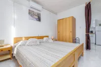 Lovely Relaxing Studio With Terrace - 4-Star