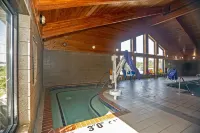 Quality Inn Near Medical Center - Hot Tub