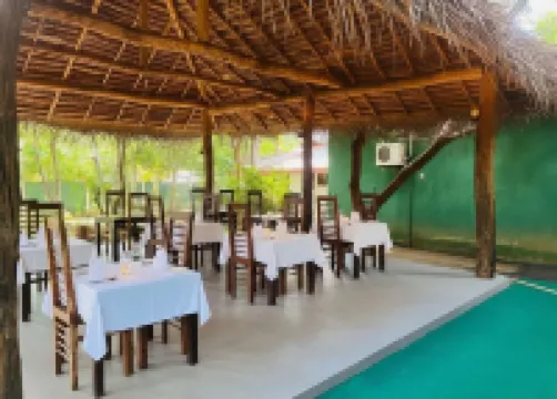 Kingfisher Resort & Retreat - Sigiriya