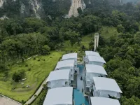Arawan Beach Resort Krabi Hotels near Phra nang Cave Beach