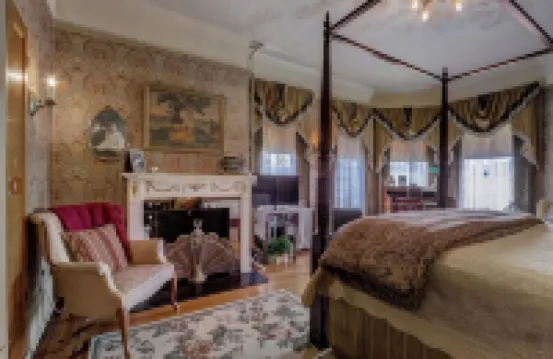 Schuster Mansion Bed & Breakfast