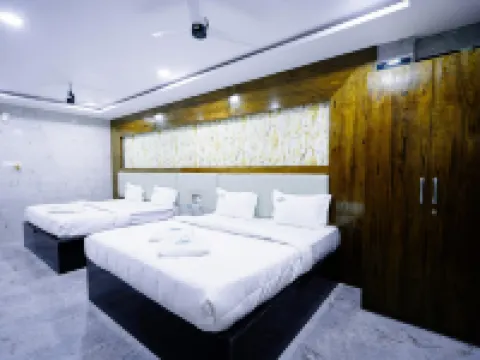 Sree Gurupavanasuta Residency Hotels in Manchala