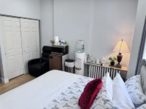 Private 2 Bedrooms, New Shower Bathroom, Massage Seat, Parking