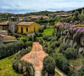 Punta Falcone Resort - parking