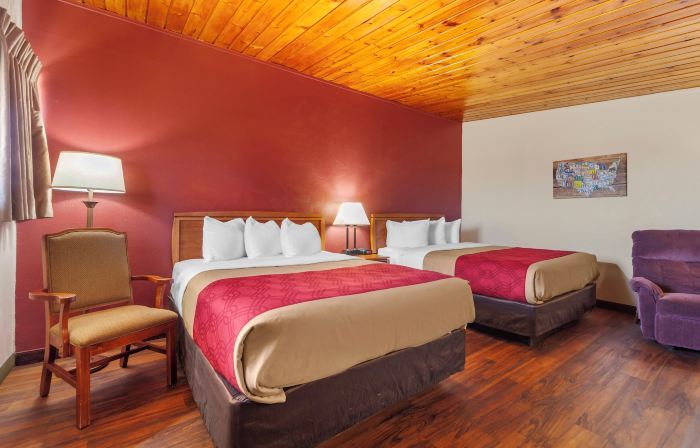 Harmony Inn & Suites