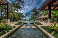 Luxury and Comfort in your own tropical resort - Swimmingpools